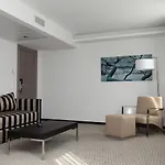 Ξενοδοχείο Golden Tulip Reiss