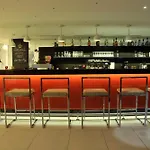 Ξενοδοχείο Golden Tulip Reiss 4*