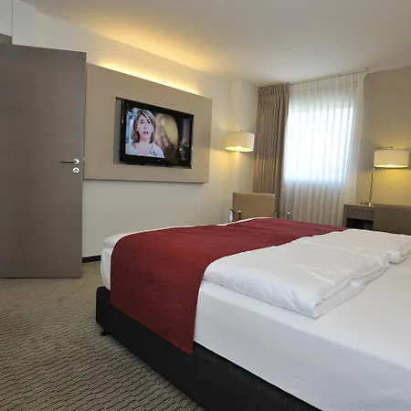 Hotel Golden Tulip Reiss