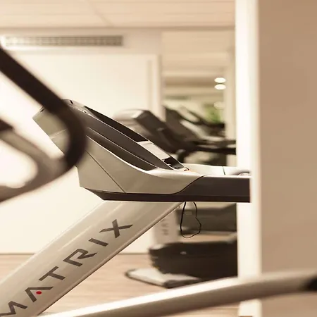 Golden Tulip Reiss Отель Кассель