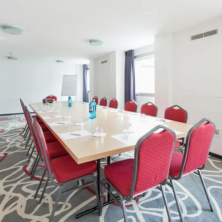 Golden Tulip Reiss Кассель