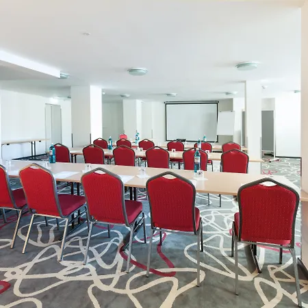 Отель Golden Tulip Reiss Кассель
