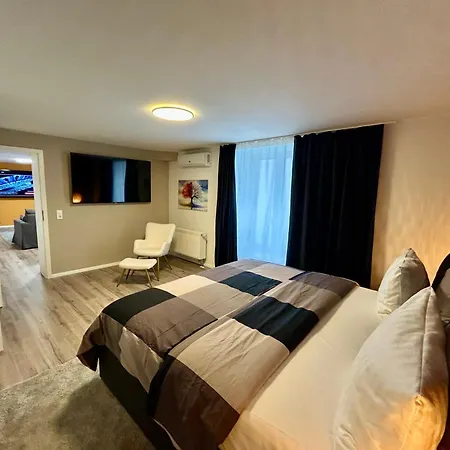 Golden Tulip Reiss Κάσελ