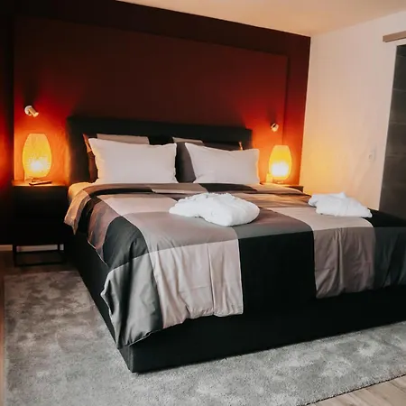 Hotel Golden Tulip Reiss