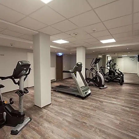 Golden Tulip Reiss 4*
