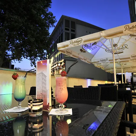 Hotel Golden Tulip Reiss