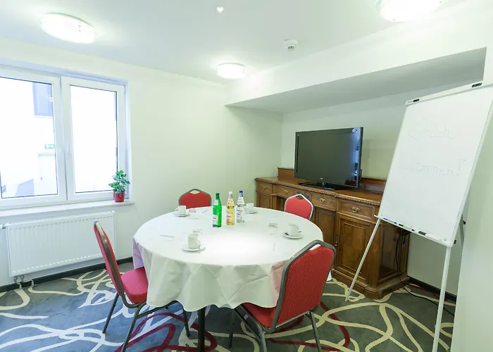 Golden Tulip Reiss Hotel