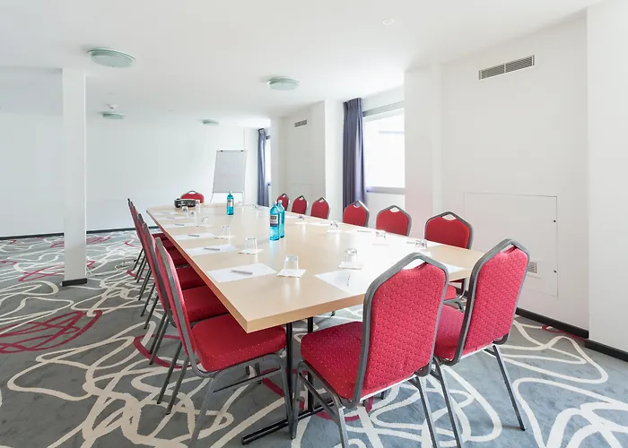 Golden Tulip Reiss Kassel