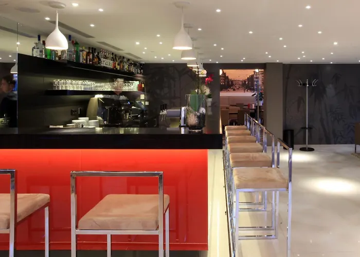 Hotel Golden Tulip Reiss