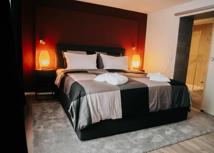 Hotel Golden Tulip Reiss